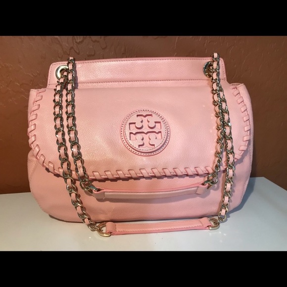 Tory Burch Handbags - 💗Host Pic🌟 Tory Burch saddle bag🍬